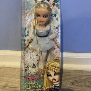 Bratz Doll Holiday Cloe Christmas Vacation French NEW IN BOX